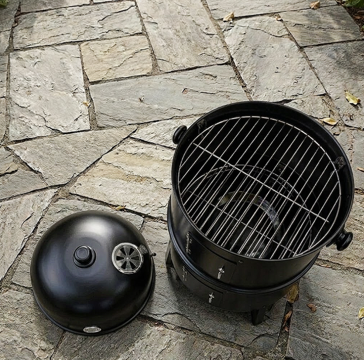 Fumoir charbon vertical avec grilles | Vario